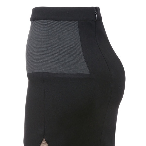 House of CB "Ravia" Skirt - Picture 3 of 4